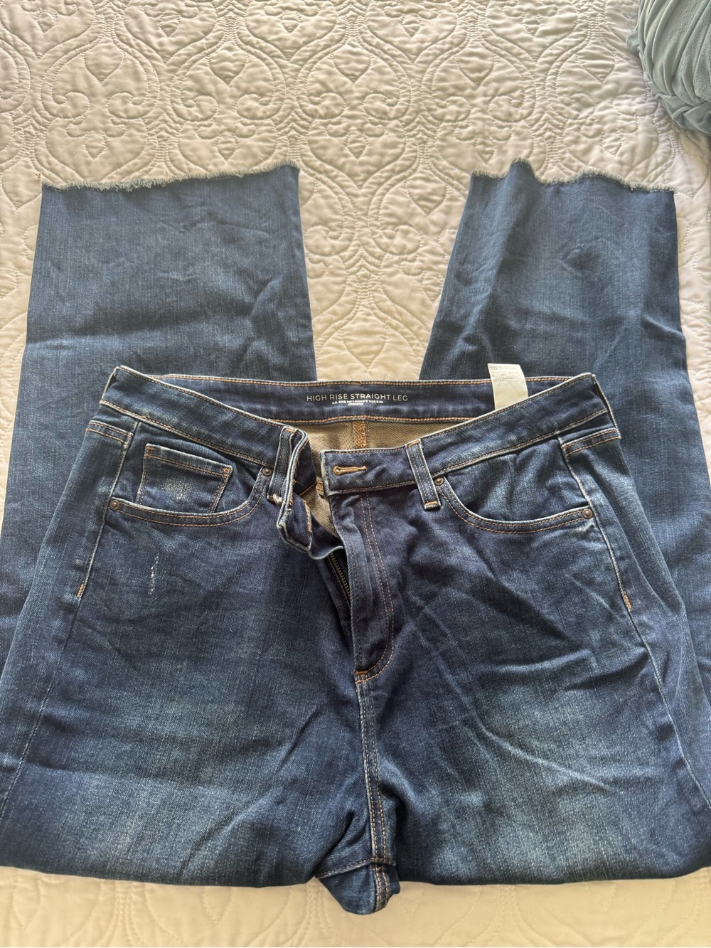 Chico's High-Rise Straight Leg Jeans - Like New